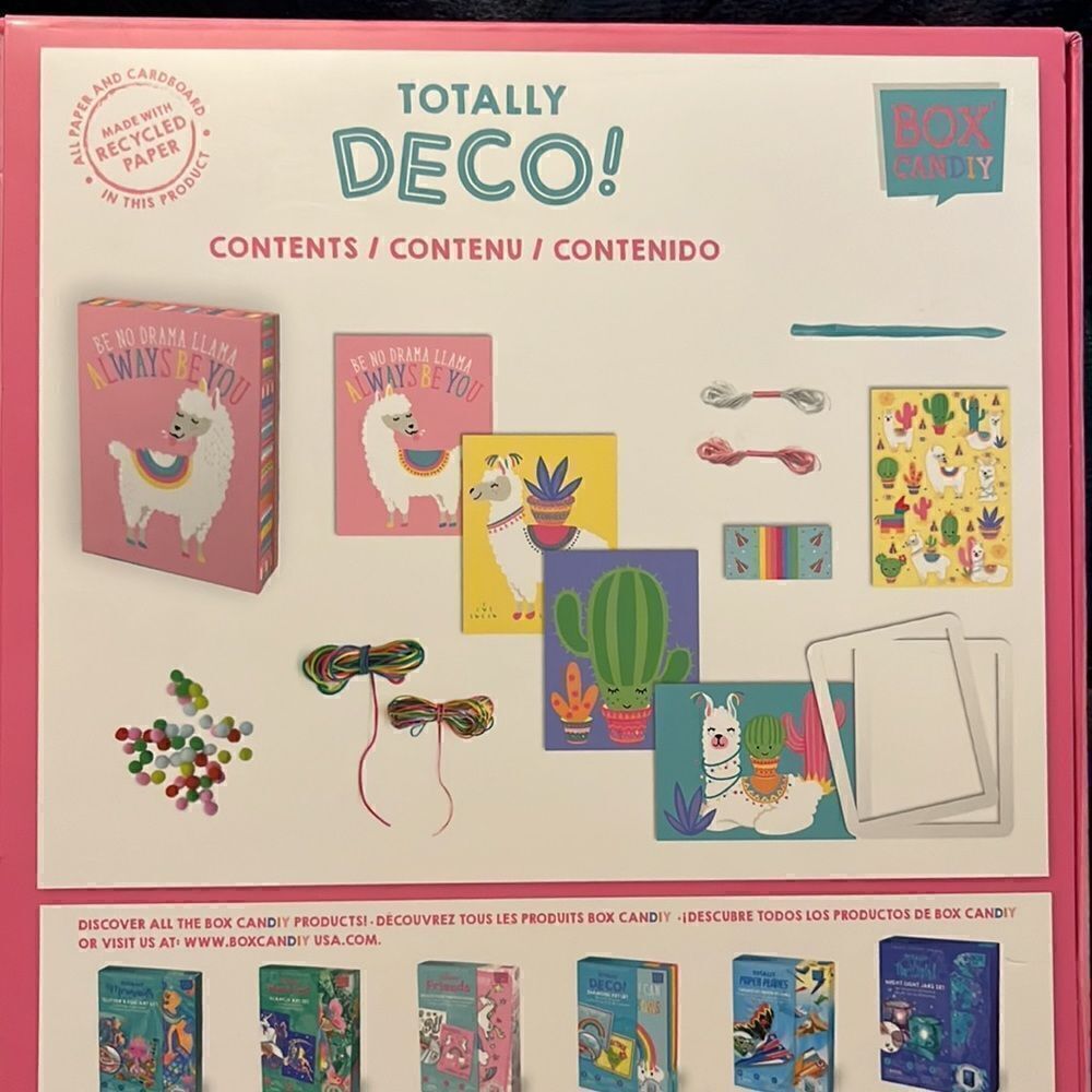 Totally Deco String & Pompoms Art Set by Handstand Kids - Picture 6 of 7